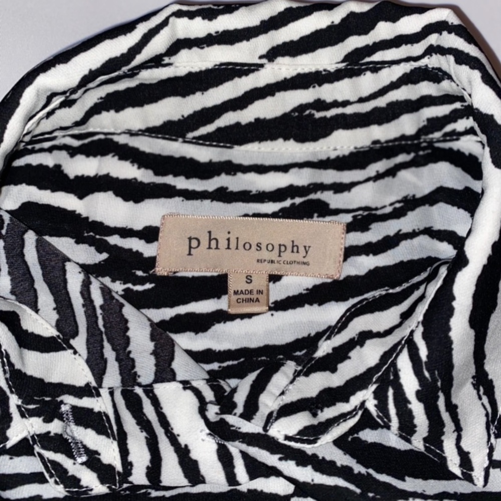 Philosophy Zebra Print Button Blouse - image 6